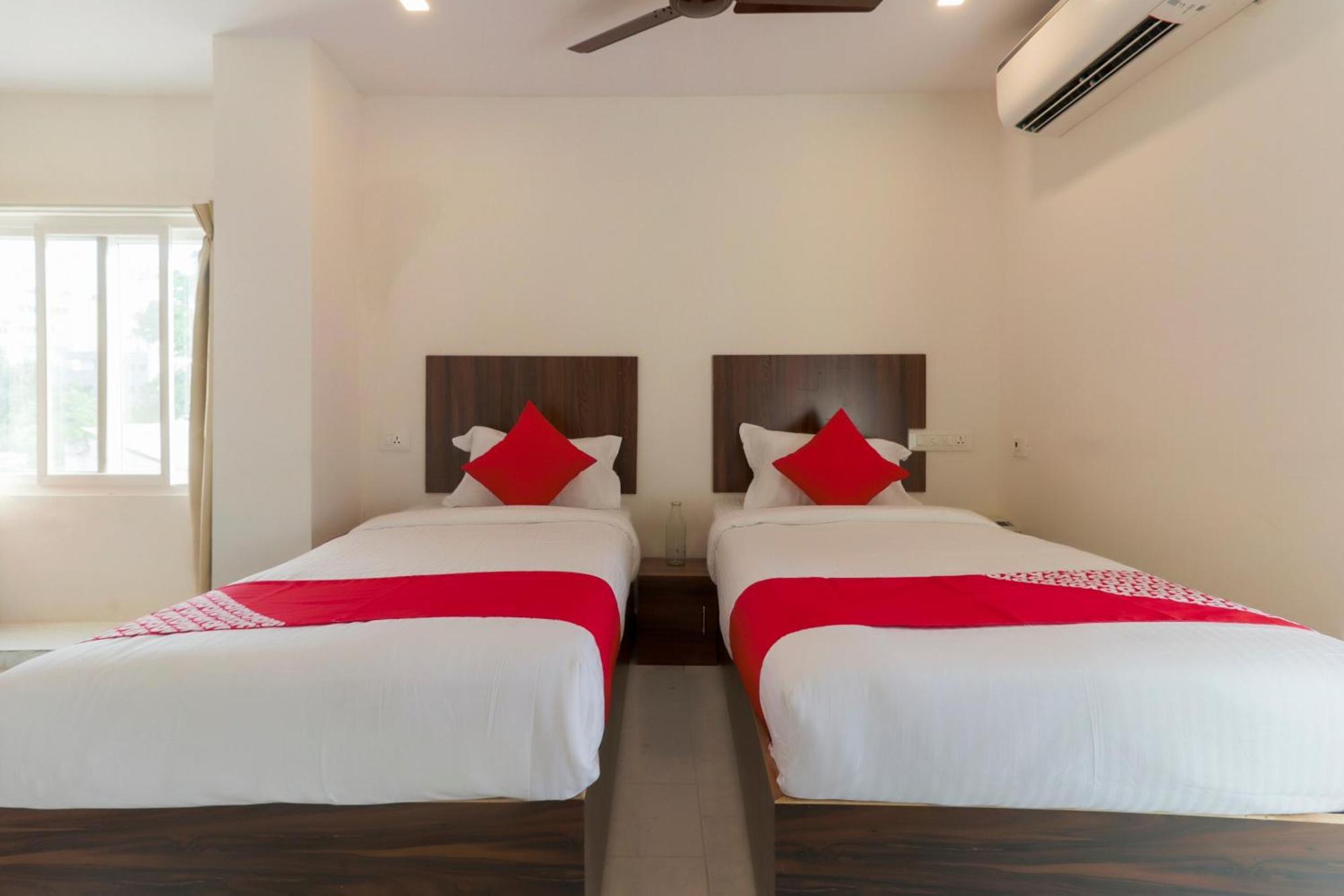 Hotel O Akshaya Elite Vijayawāda Exterior foto